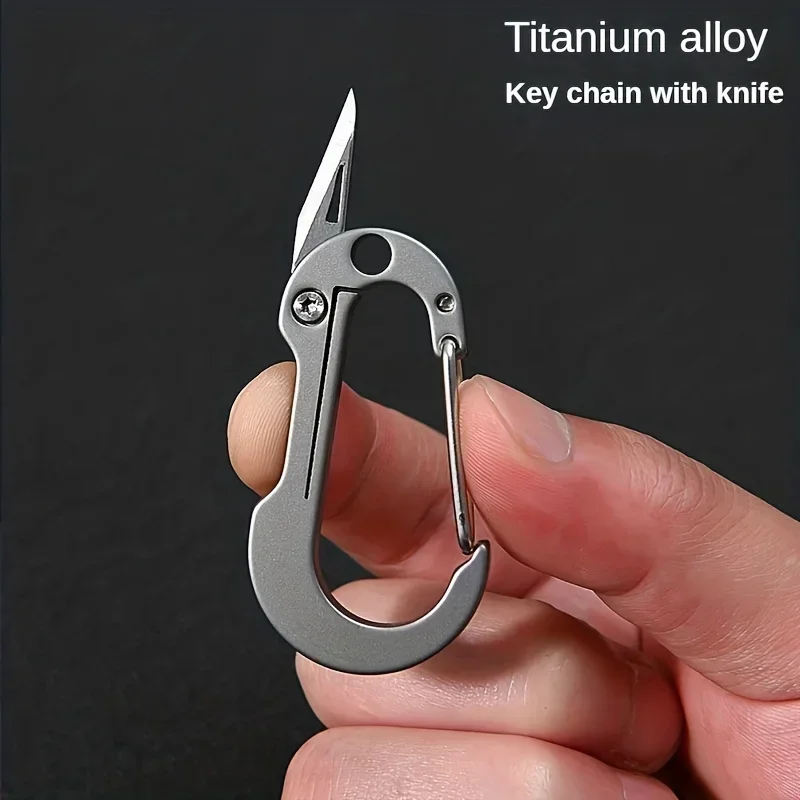 Multi functional titanium alloy keychain, sharp knife, portable unboxing and express knife, men's waist hanging car keychain