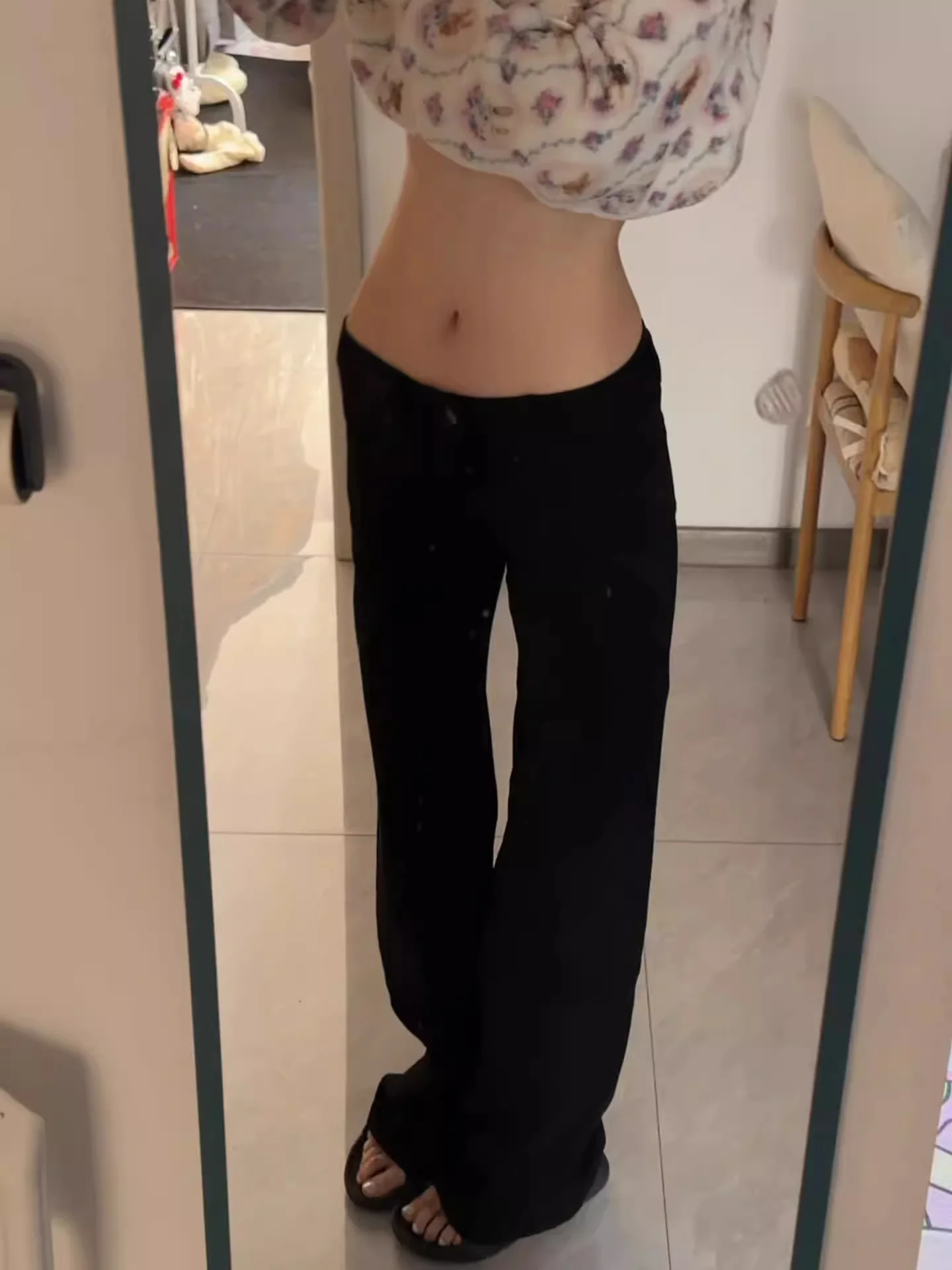 

Женские джинсы с низкой посадкой, расклешенные, свободные, струящиеся, черные, длинные, весенние, повседневные, в пол, в стиле Y2K, из хлопкового денима