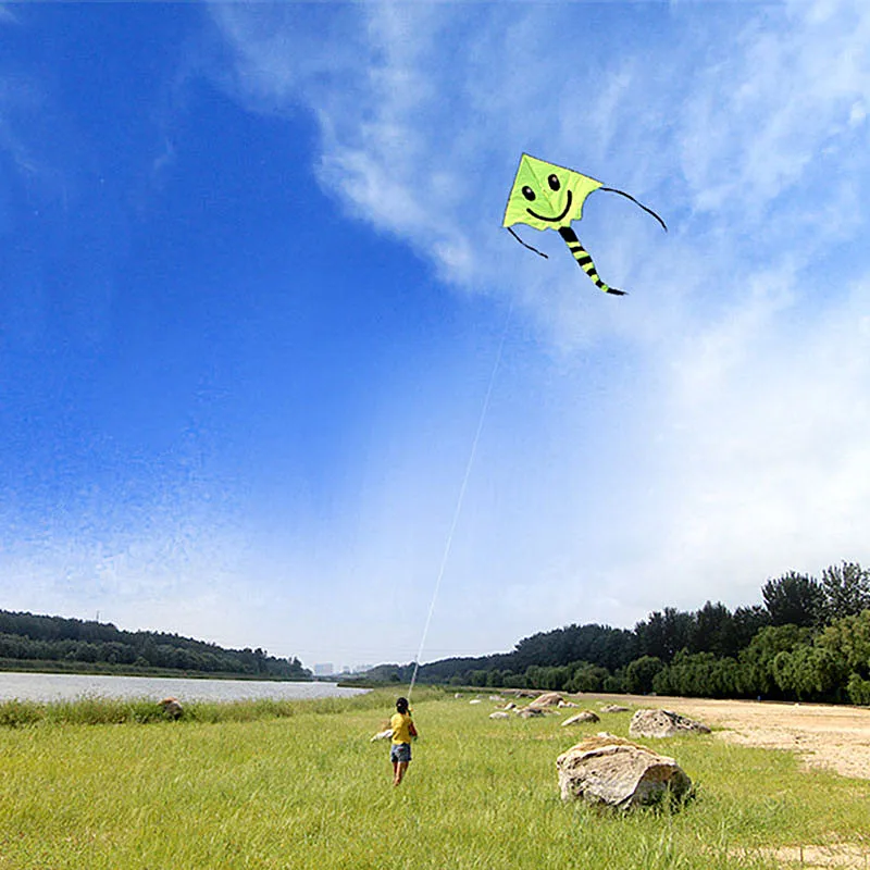 Envío Gratis, pipas grandes con cara sonriente, carrete de pipas para niños, juguetes voladores para exteriores, juegos inflables de paracaídas, novedad, windsurf divertido