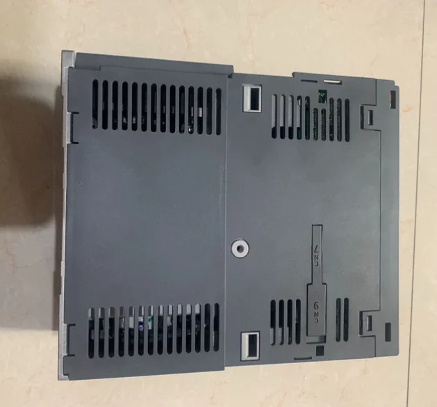 High Brand NEW 100% Quality MR-J3W-77B MDS-D-SVJ3-10NA MR-J3-60A44 1 Year Warranty