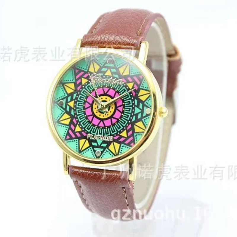 

Personalized Flower Watch with Sun Pattern Splicing Round Quartz Wristwatches Numberless Fashion Casual Women's Watches