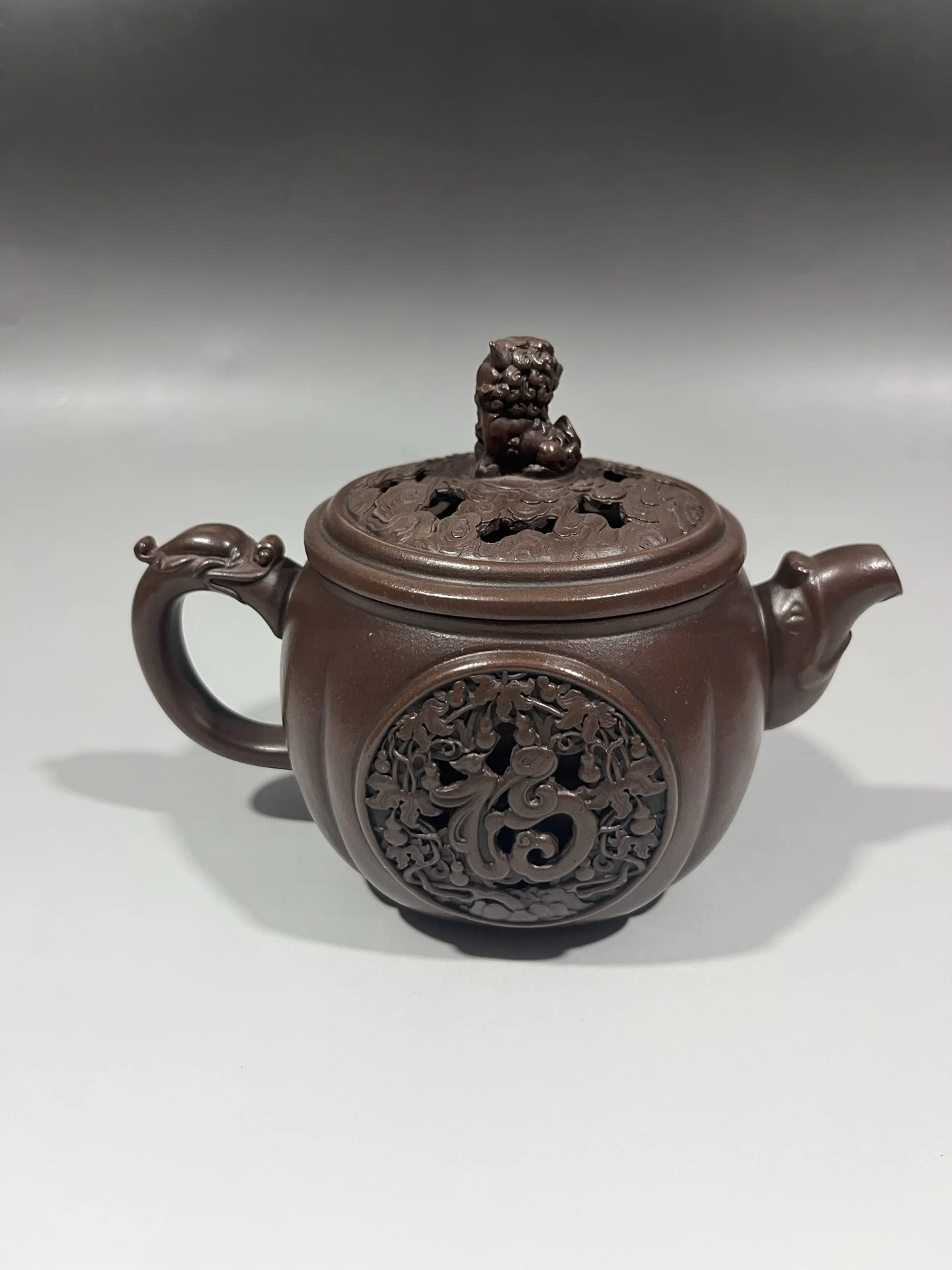 Old Chinese Handicraft Enameled YiXing Zisha (red stoneware) Teapot,Lion King,with mark, Free shipping