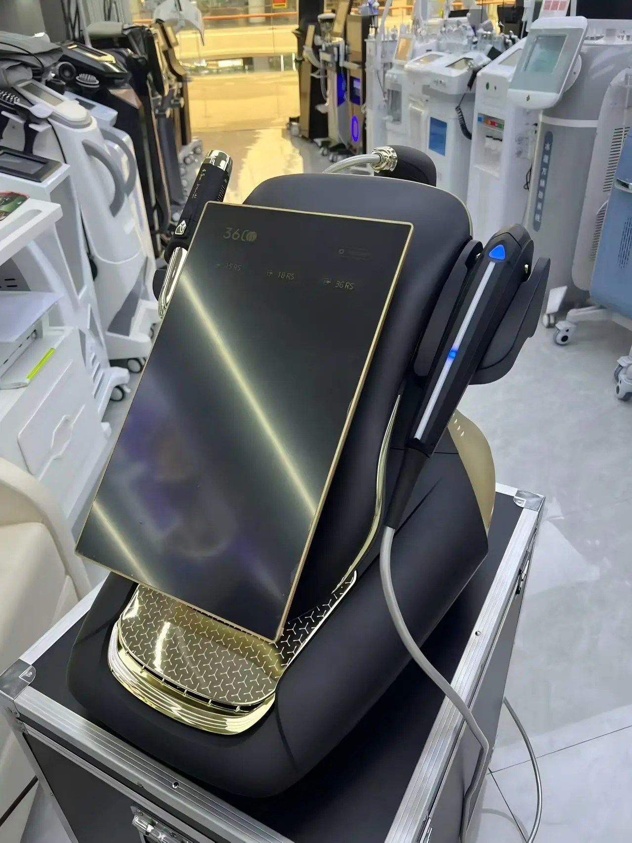 2025 Versione calda Hefu + Lipo 25DMAX Anti-età Lifting del viso Rafforzamento della pelle 360MAX Macchina per la bellezza rassodante del corpo