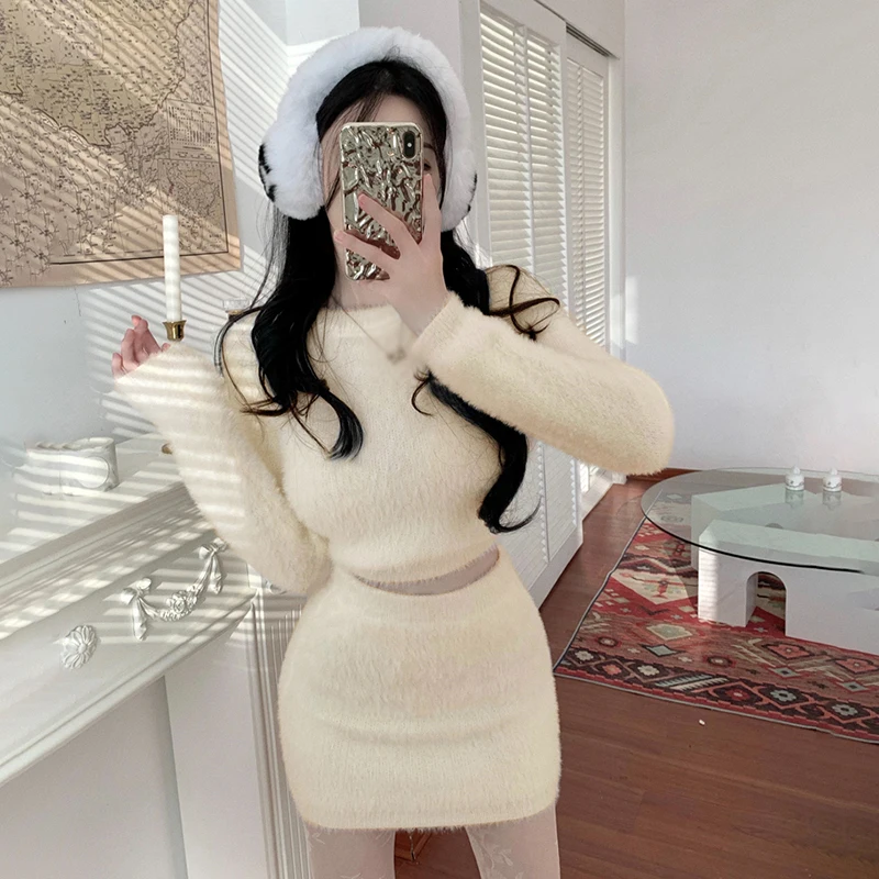 Women Spring Mini Furry Skirt Faldas Mujer Moda Slim Sexy High Waist Wrap Hip Black Bottom Wild Woolen Elegant Korean