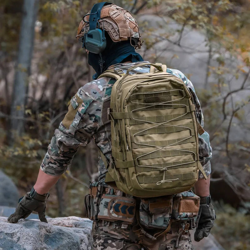 Mochila táctica camuflaje MOLLE impermeable para senderismo ligero - imagen 3