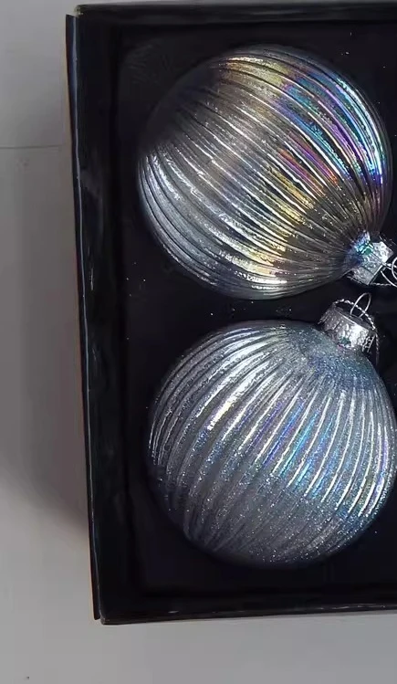 christmas-decoration-glass-pendant-8cm-textured-striped-ball