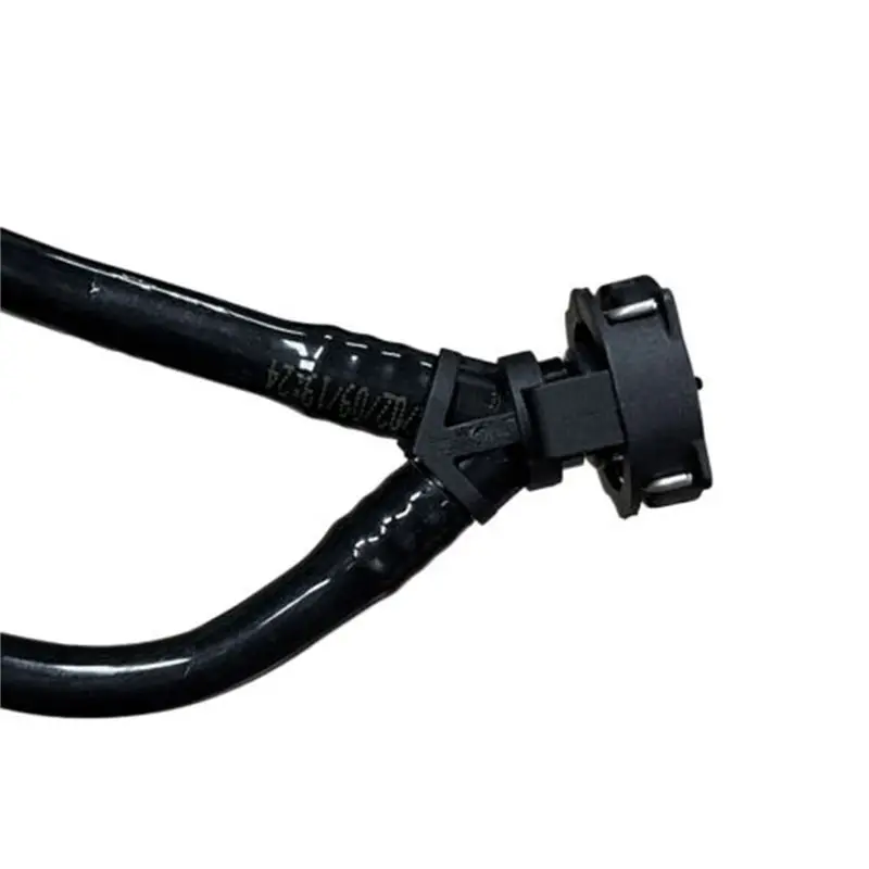 A03E-2X A2465010325 2465010325 Engine Parts Deputy Kettle Pipe Exhaust Pipe For Mercedes Benz CLA Class 180 220 250 W176