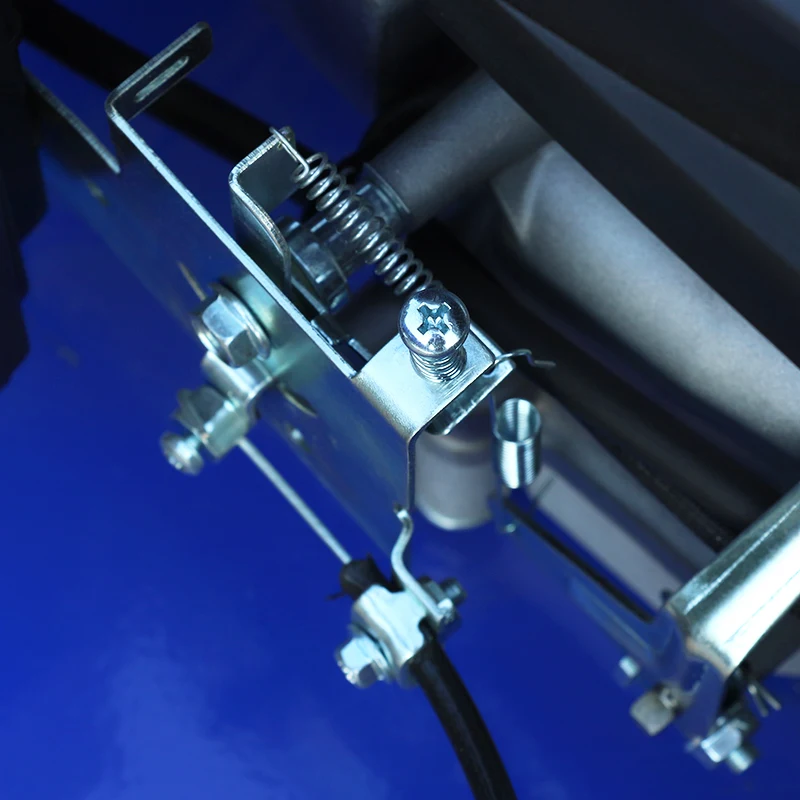 جهاز تحكم عن بعد ذكي مخصص يعمل بالواي فاي لجزازة العشب بعجلات، وقص مؤقت، وتجنب العوائق التلقائي