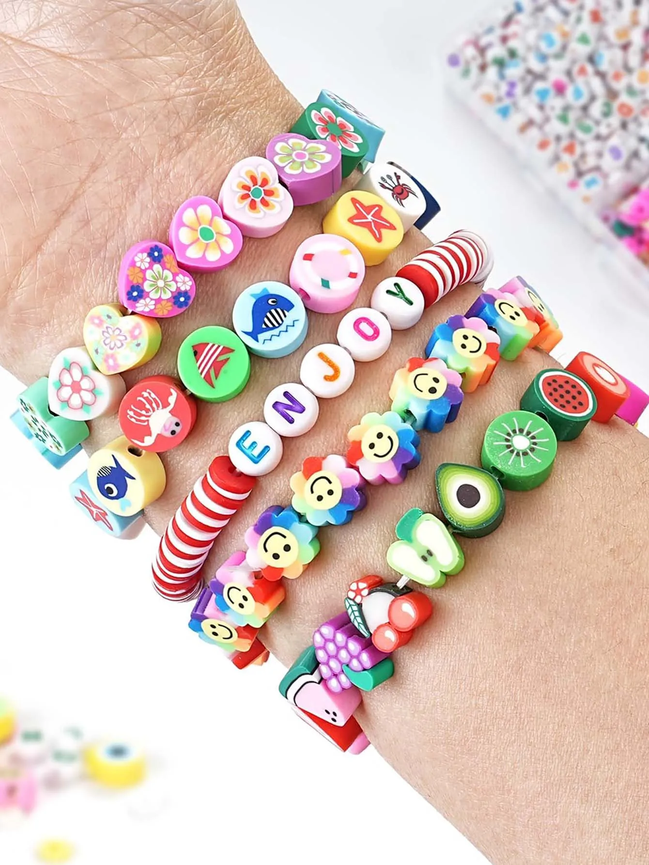 2300pcs Polymer Clay Beads Friendship Bracelet Making kit Cute Fun Charms Beads for Bracelet Making DIY Arts Crafts Gifts