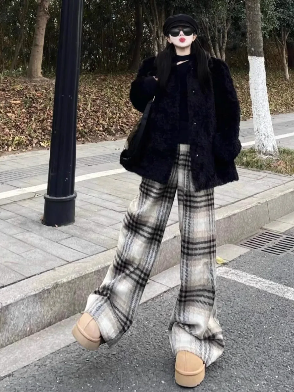 

Корейские женские брюки в клетку, осенне-зимние, новые, в стиле ретро, широкие, свободные, повседневные, универсальные, прямые, модные, с высокой талией, эластичные.