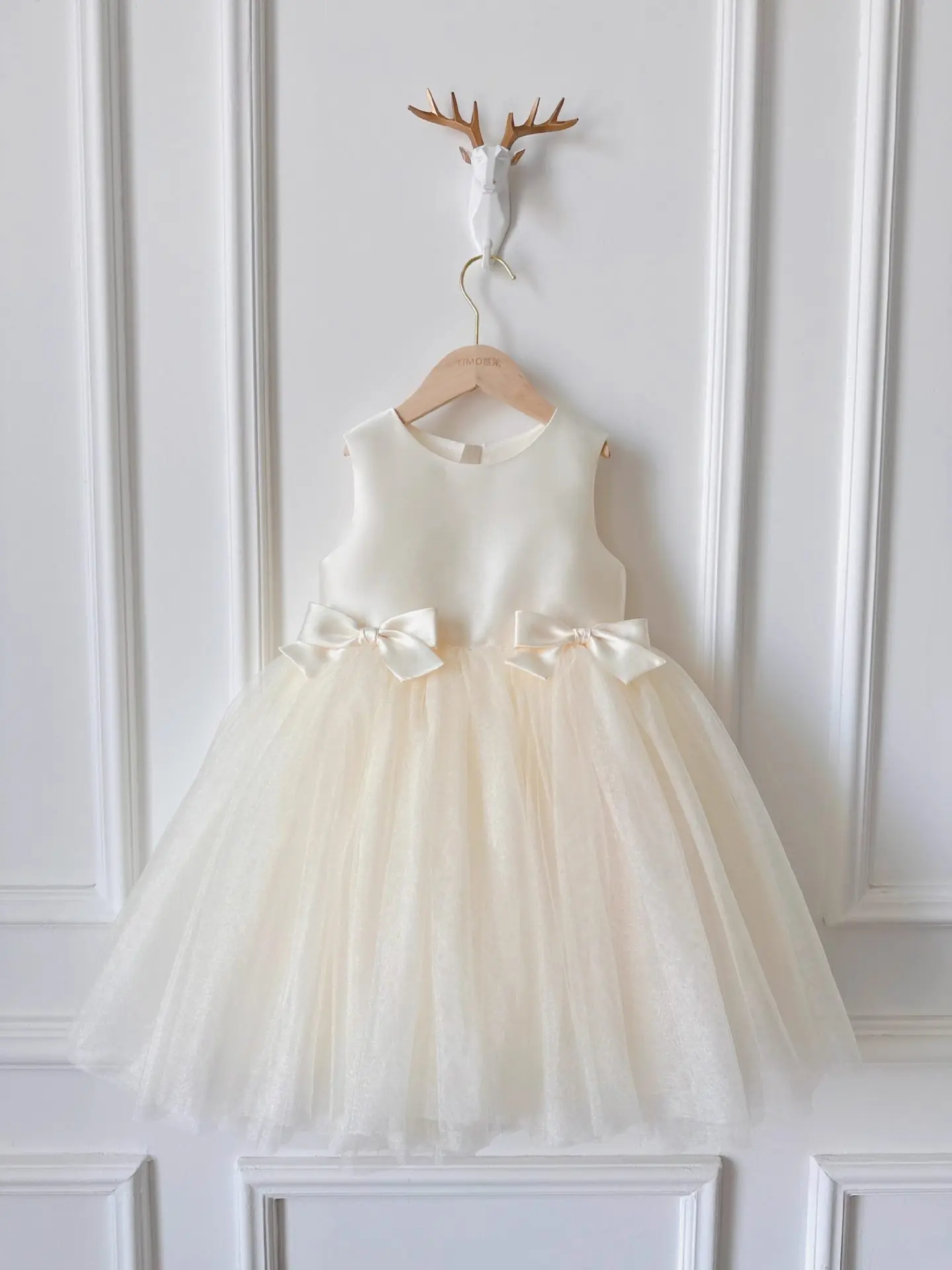 2026 New Baby Summer Girls Mesh Bow Vest  Dress, Princess Kids Sweet Fashion Party Dress 1-8T