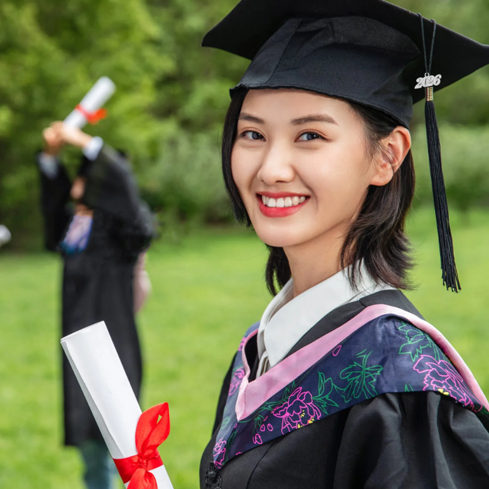 

50Pcs 2026 Year Charms Alloy Pendants Graduation Tassel Keychain DIY Jewelry Making Graduation Decoration Favors