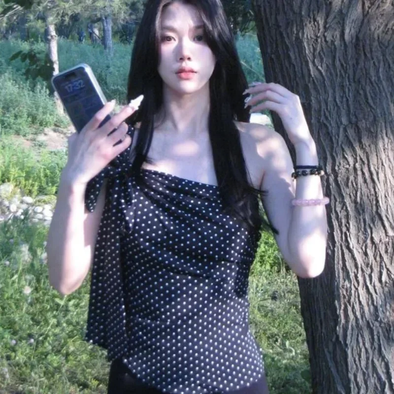 2025 roupas femininas túnica colete bolinhas sem mangas túnica camis bandagem arco fora do ombro colheita topos moda sexy verão tanques