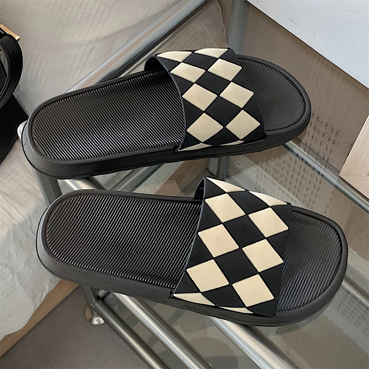 

Casual Geometric Pattern Flat Heel Sandals Women's Summer Indoor Outdoor Anti-Slip Versatile Slip-On oes Leisure Faion