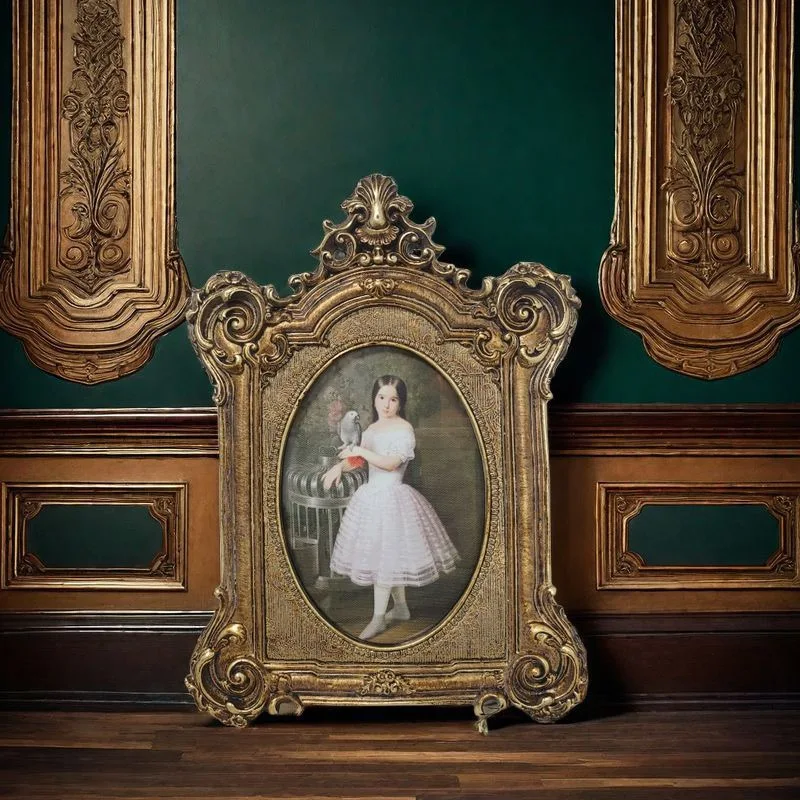 European Creative Retro Resin Photo Frame Family Photo Display For Wall Decoration
