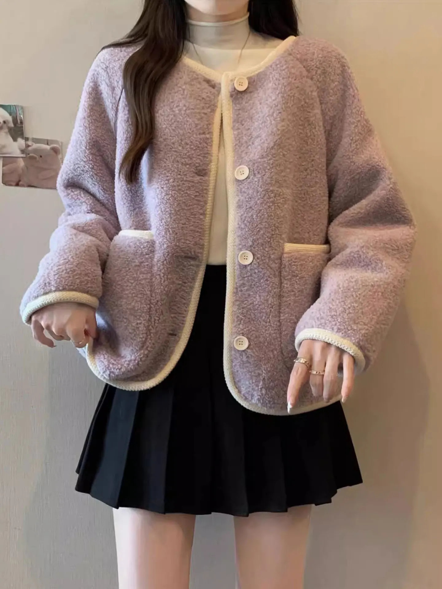 

Женское шерстяное пальто больших размеров, фиолетовое, из овечьего вельвета, на пуговицах, теплое, в корейском стиле, прямого кроя, эксклюзивно онлайн, Зима 2024