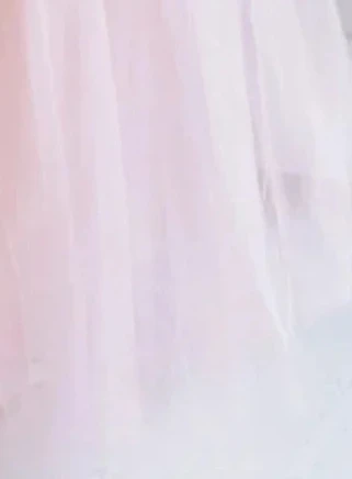 

2025 Royal Style Girls Lace Princess Dress Long Gown Birthday Party Flower Girl Wedding Performance Floor Length