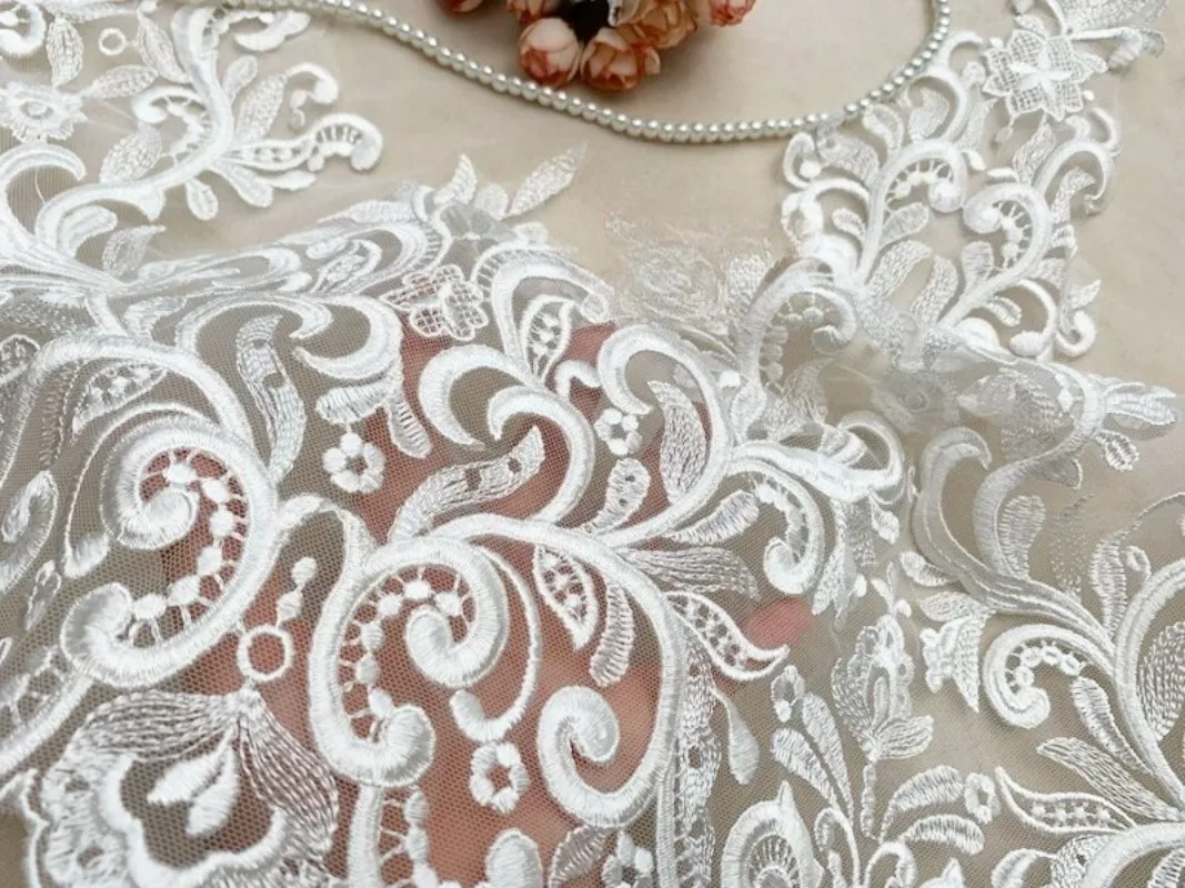 Luxurious High End Customized Silk Lace Wedding Dress Train Veil Accessories About 48cm Wide Ideal for Elegant Brides