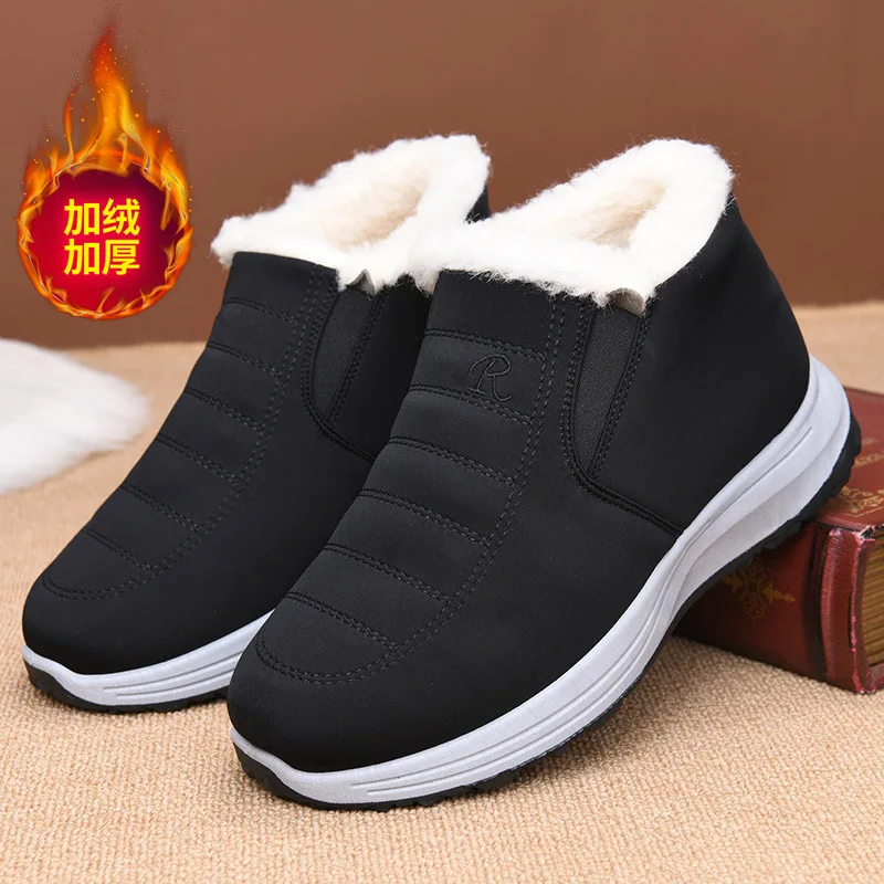 Plus Size Shoes for Men 39-44 Winter Fashion Men Comfortable Short Plush Warm Slip on Platform Wedges Non-slip Snow Boots