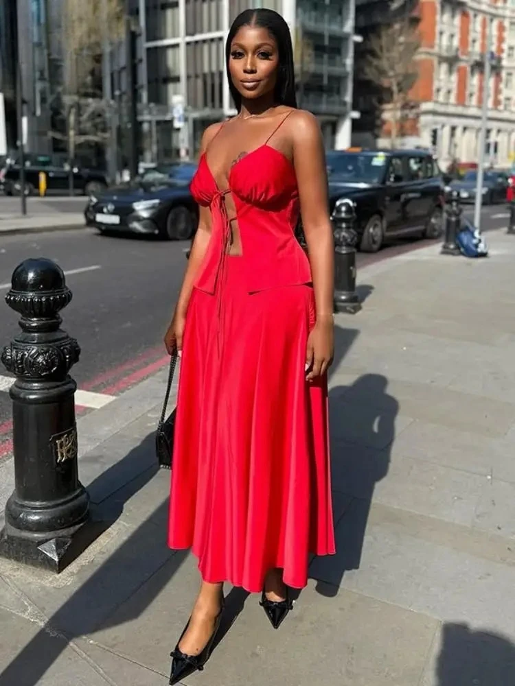 Fashionable Women's 2025 new Summer Tie-Front 2 Piece Set Sexy Sleeveless Cami Top and High Waist Skirt Matching Party Clubwear
