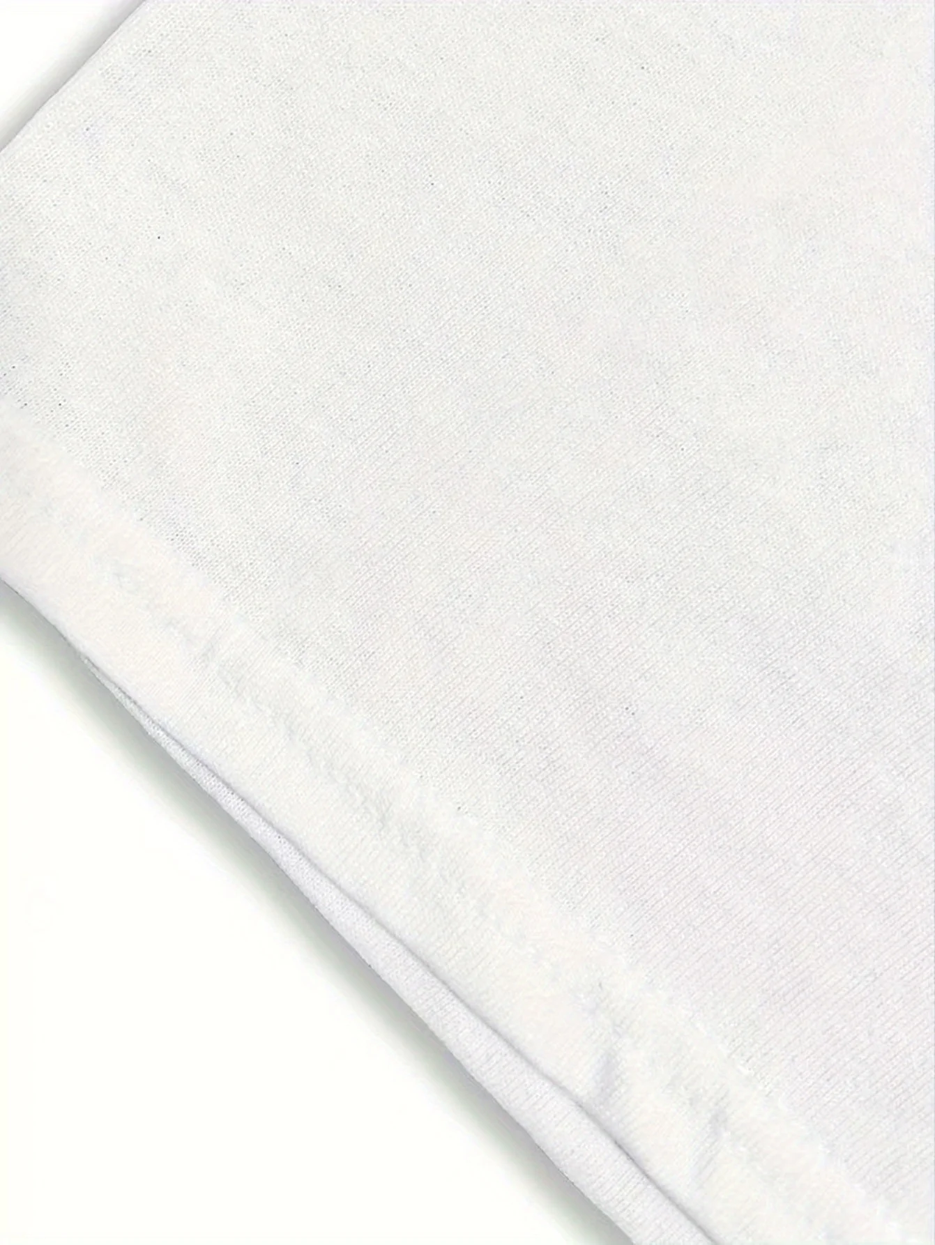 Toy Story character print short-sleeved T-shirt Cute and innocent style suitable for summer ladies' daily wear and outing