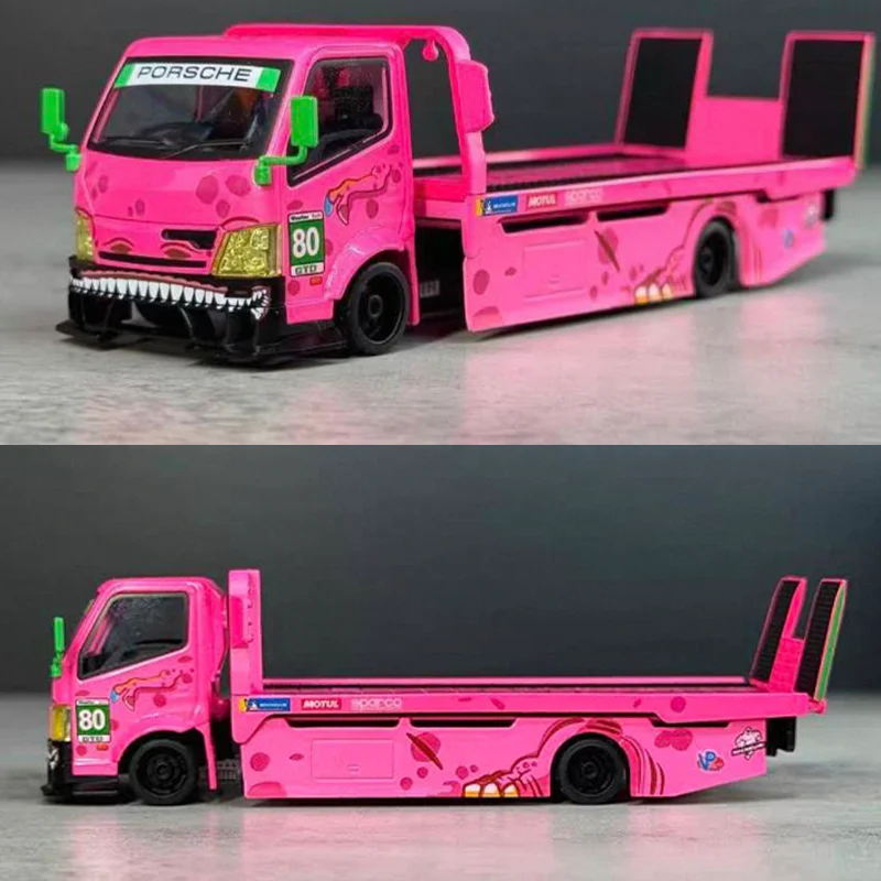 

Коллекционная модель Mega Gear 1:64: Модифицированный прицеп-платформа с розовым динозавром, литая под давлением из сплава, для коллекции