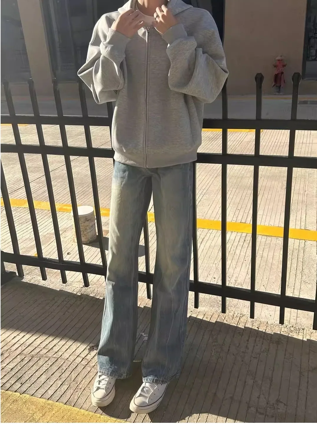 

Blue Lightning Pattern Flared Jeans Men's Autumn Winter Cleanfit Knife High Street Vibe Long Trousers Straight Cut Loose...