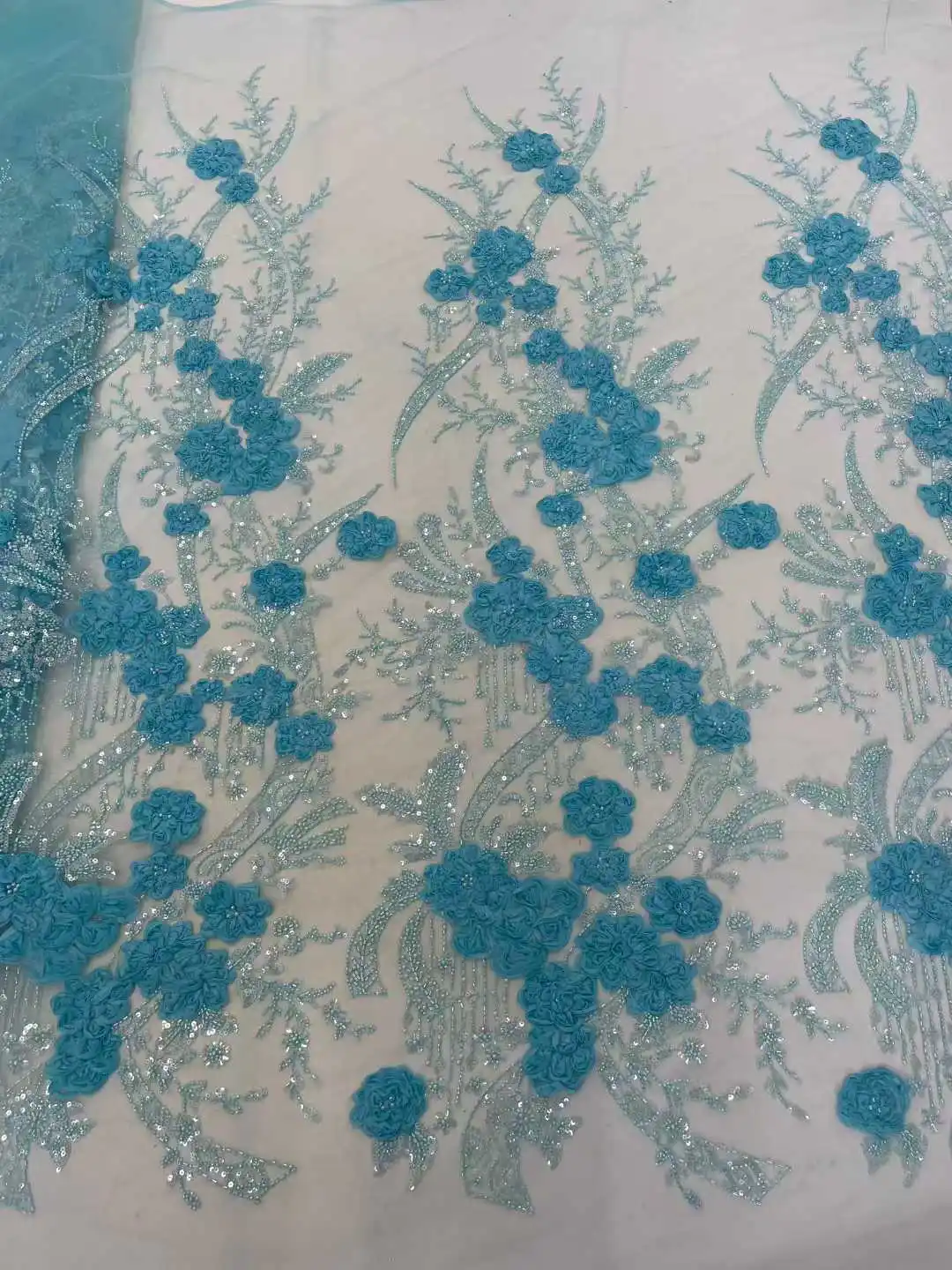 

Hot 3D Flower African Beaded Lace Fabric 5 Yards France Sequins Mesh Tulle Lace Fabric for Wedding Party Evening Gowns