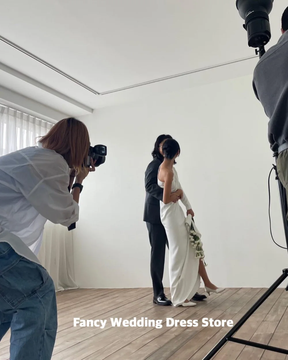 Fancy Simple One Shoulder Wedding Dress Korea Photo Shoot A Line Long Sleeve Bridal Gown Sweep Train 웨딩드레스 customized