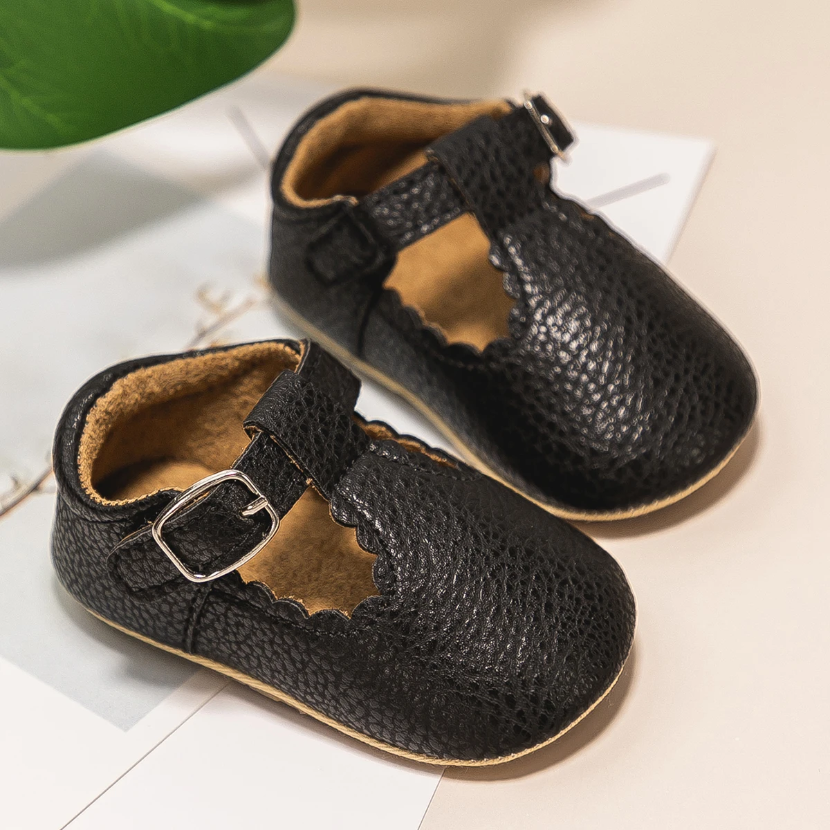 Newborn Baby Fashion Shoes Leather Baby  Rubber Sole Anti-slip Multicolor Toddler First Walkers Newborn Crib Toddler Shoes