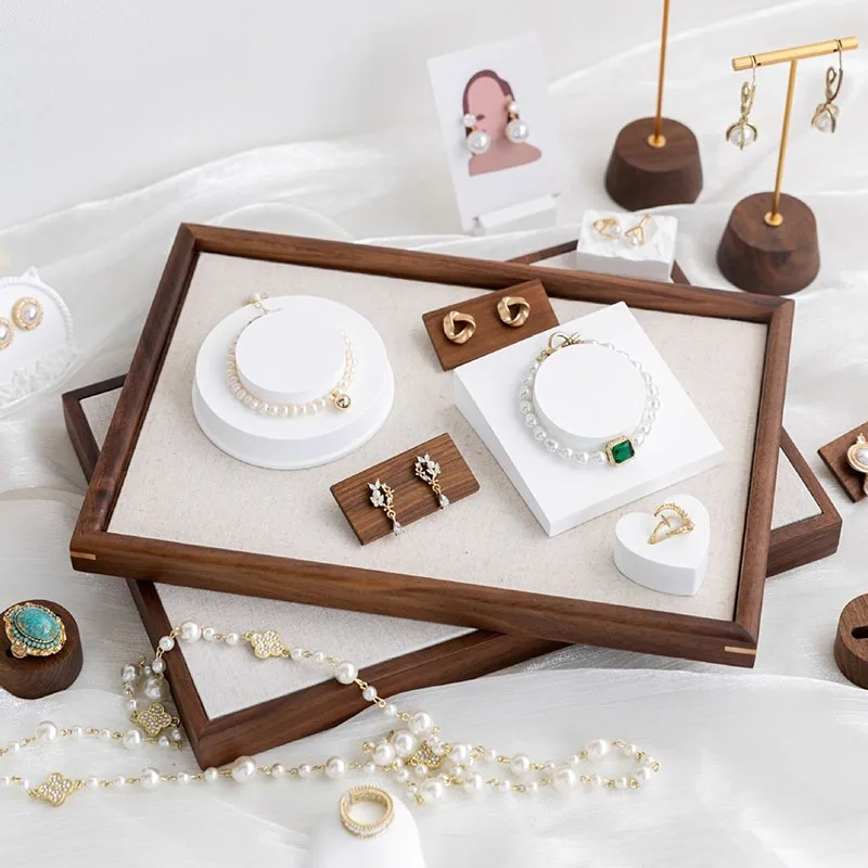 

Gypsum Jewelry Display Stand Shoot Bracelet Displays Props Counter Bracelets Display Holder Woman Fashion Bangles Displays Shelf