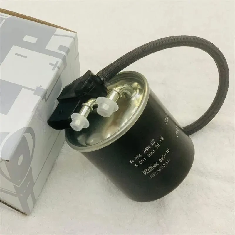 Brand New Fuel Filter 6510901552 6510902952 6510903052 A6510901552 A6510902952 WK820/18