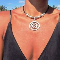 Ethnic Style Retro Exaggerated Metal Spiral Pendant Women's Necklace Bohemian Simple Beaded Leather Cord Necklace Jewelry Gifts