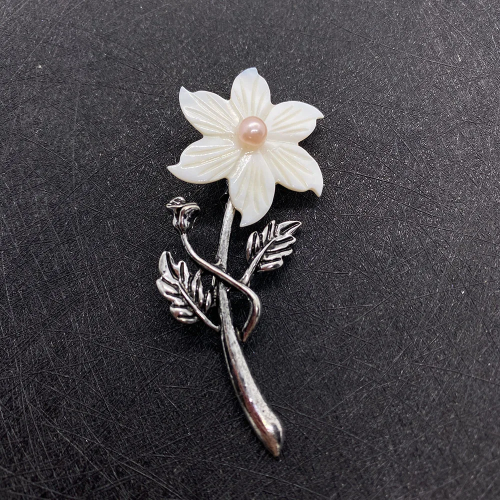 Natural Freshwater Shell Necklace Pendant Flower Shape Brooch  Mother of Pearl   Charm DIY Jewelry Accessories image 6