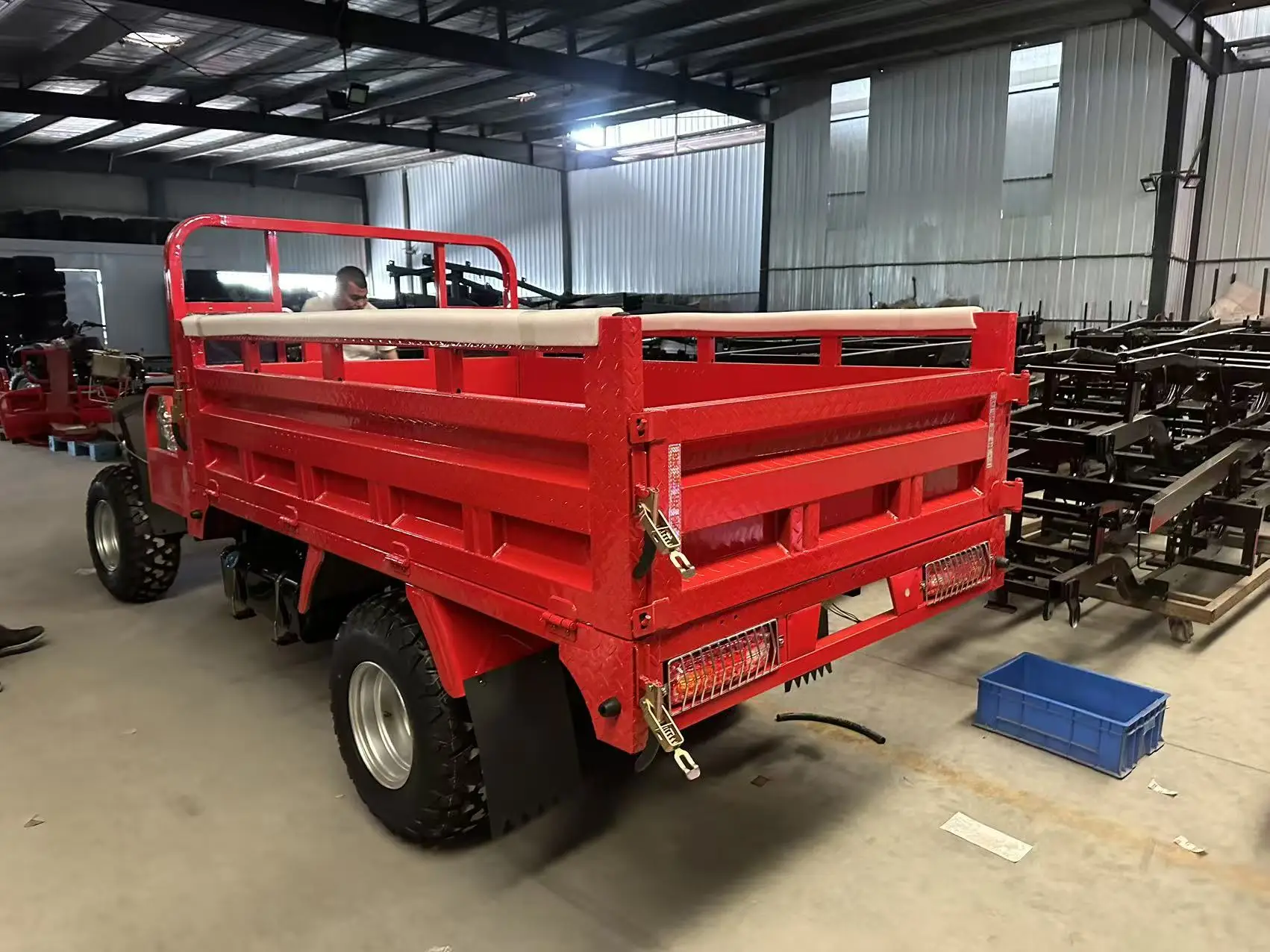 Special Offer Two-wheel Drive Fuel-powered Beach Buggy with an Extendable Cargo Compartment Available