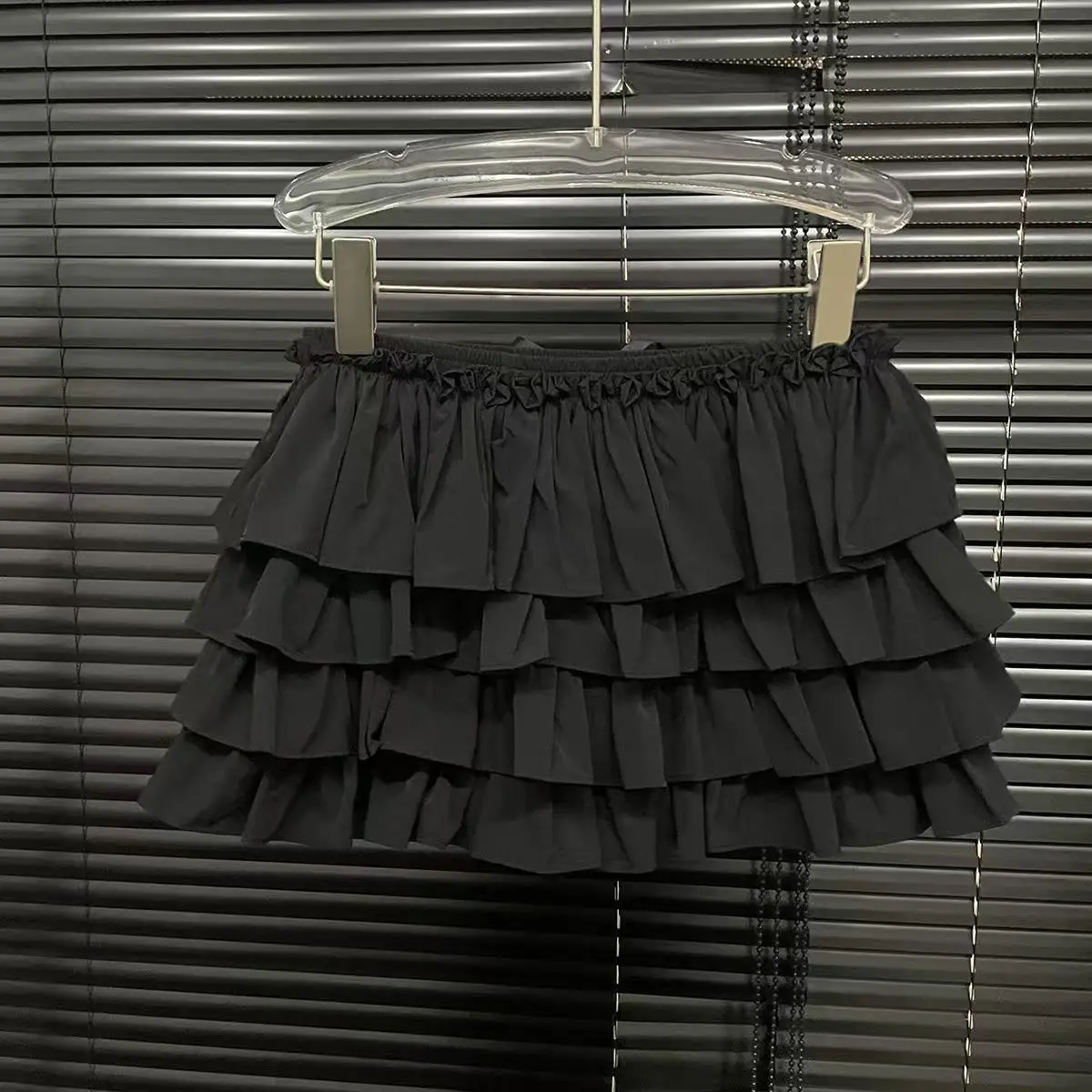 2025 Spring Korean Style Elastic Waist Drawstring Lace Trim Cake Skirt Women's Fashion Half Skirt Black Color