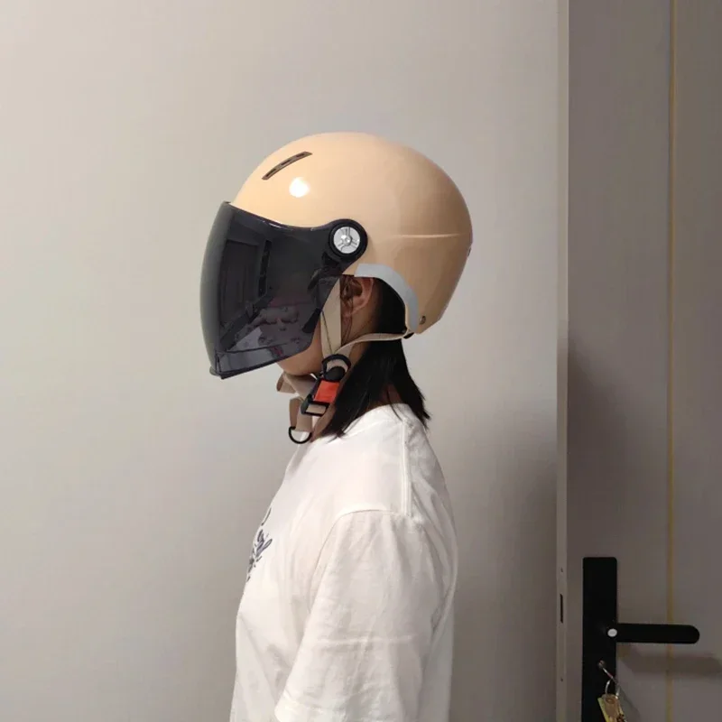 

2025 Men Motorcycle Helmet Woman Electric Motor Car Scooter Bike Open Face Half Helmet Anti Safety Hat Bicycle Cap With Goggles