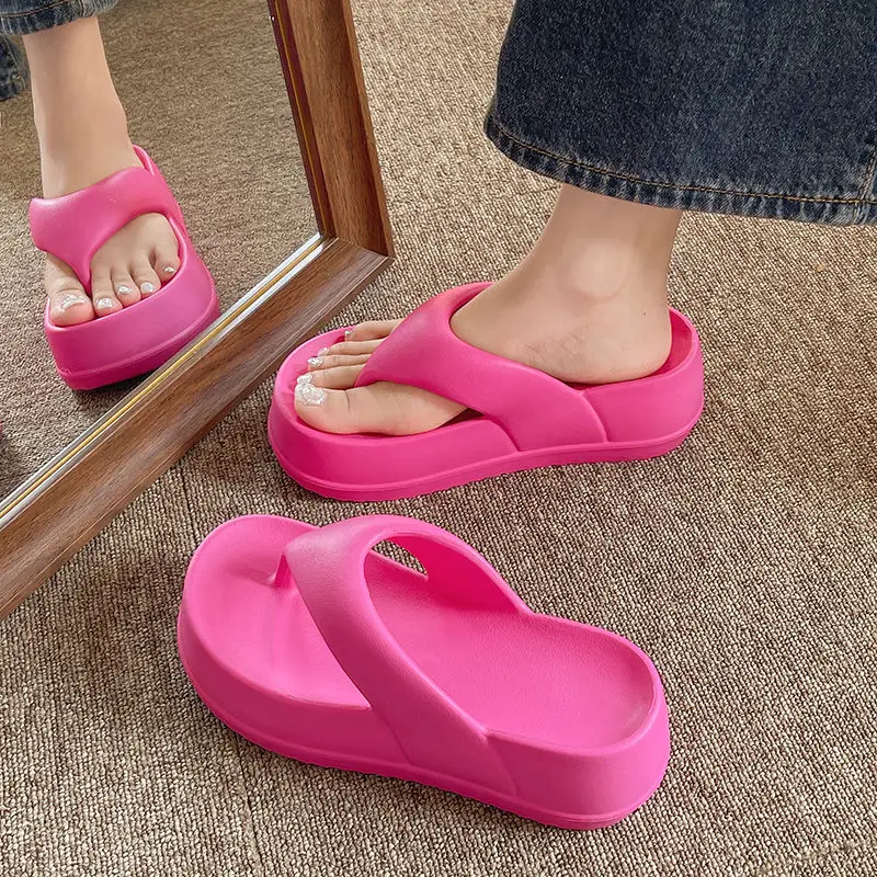 New Thick Flip-flops Women Fashion Platform Sandals Outdoor Women Beach Slipper Home Comfort Women's Summer Sandals 2024