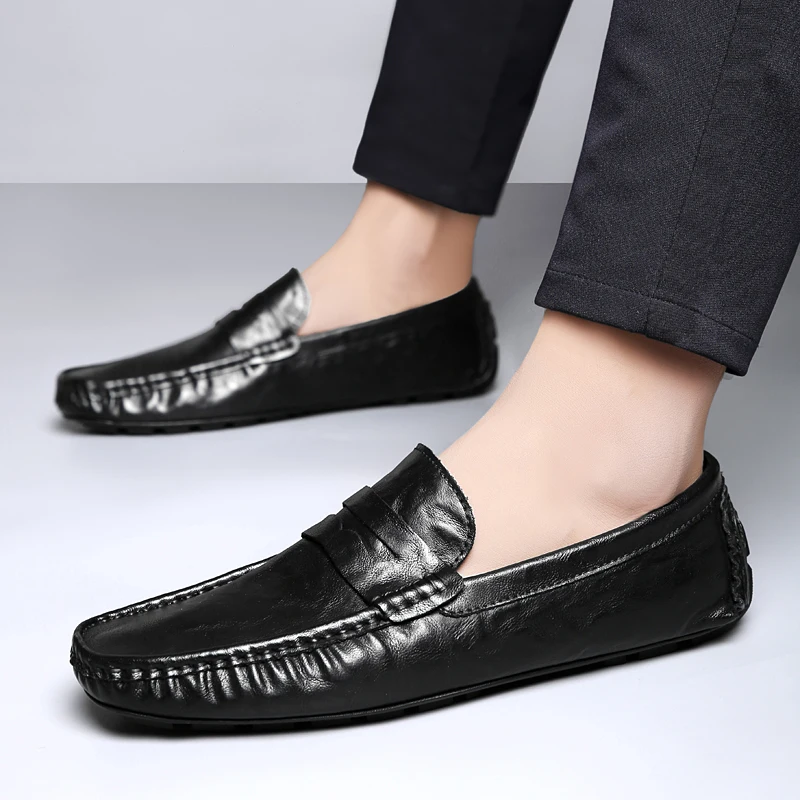 

Spring New Men's Round Head Outdoor Breathable Driving Shoes Luxury Brand Men's Cowhide Comfortable Soft Bottom Leisure Loafers