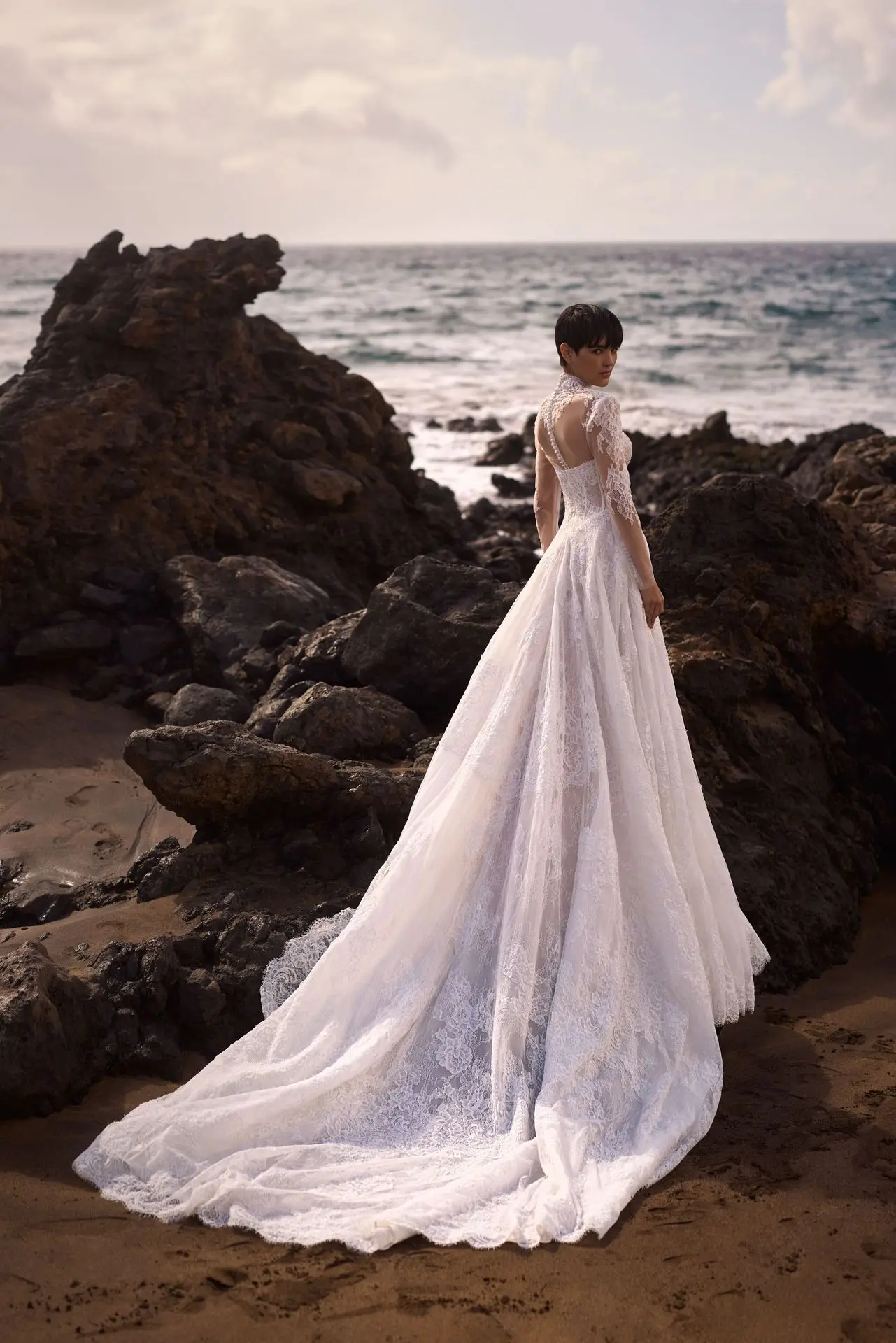 Kanten trouwjurk A-lijn vestidos 2 en 1 desmontable boda lange mouw vestido de novia cuello alt elegante minimalista op maat