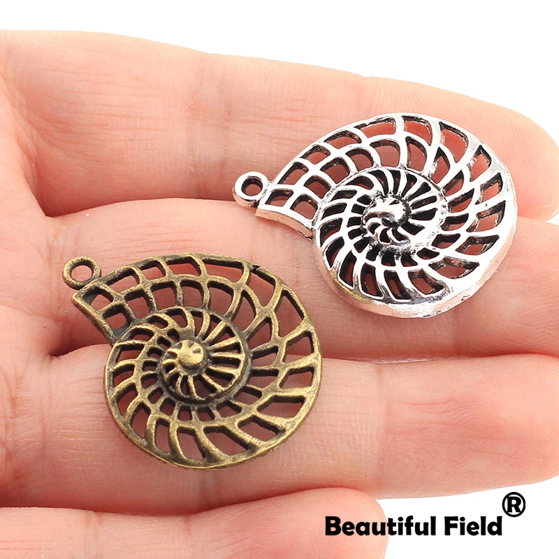8pcs 36*28mm New Fashion Antique Bronze Silver Plated Handmade Charms Necklace Pendant Snails A411