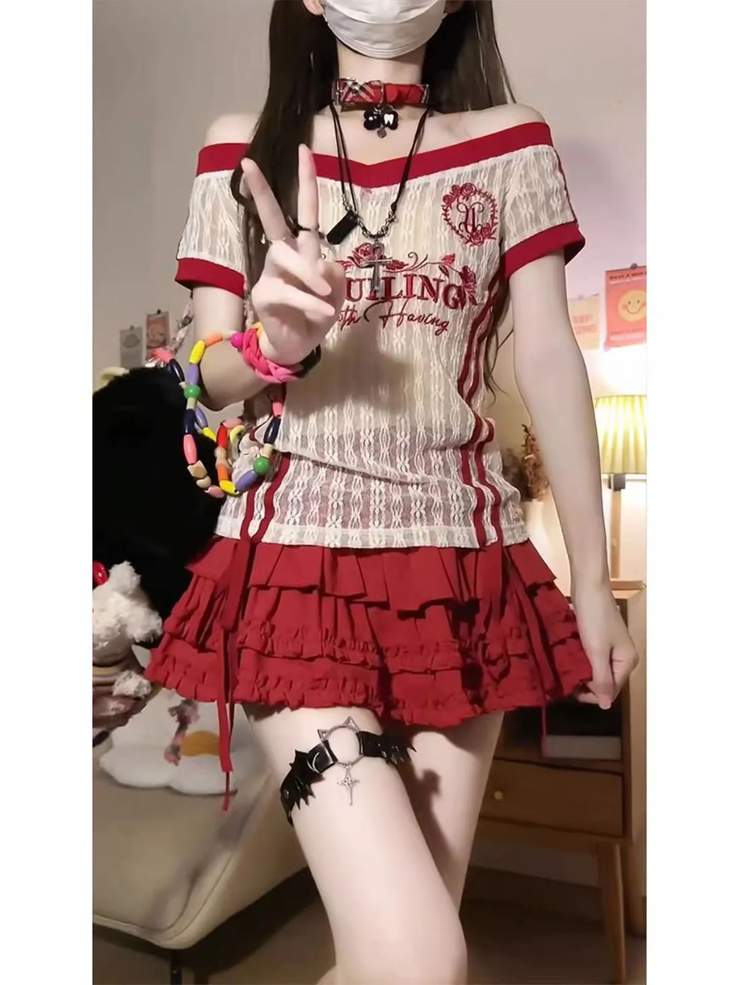 Y2K Millennium Style Spicy Girl Wooden  Red Cake Skirt High Waist A-Line  Skirt Sweet Fluffy Short Skirt for Women
