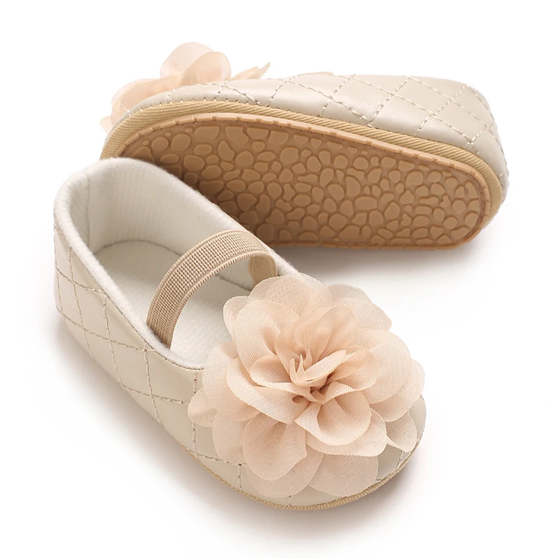 

Baby girl Mary Jane shoes cute flowers soft rubber sole anti slip spring autumn princess shoes suitable for 0-18M babies