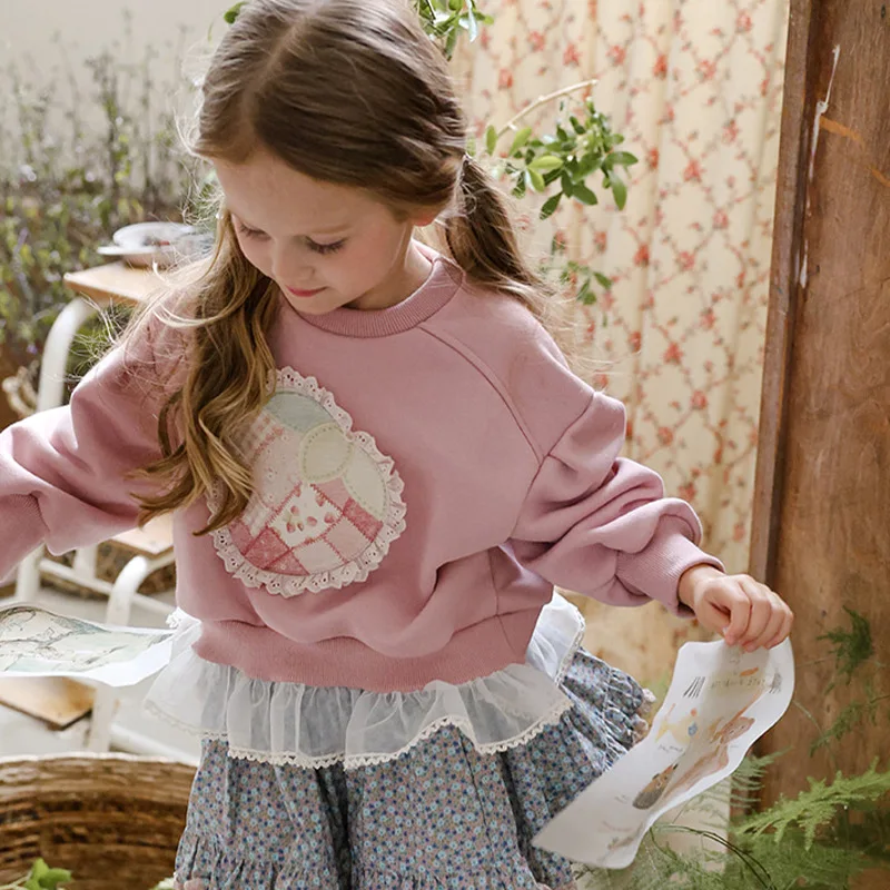 2026 Fall New Strawberry Korean Childrens Girls Stylish Print Round Neck Loose Mesh Patch Long Sleeve Sweatshirt