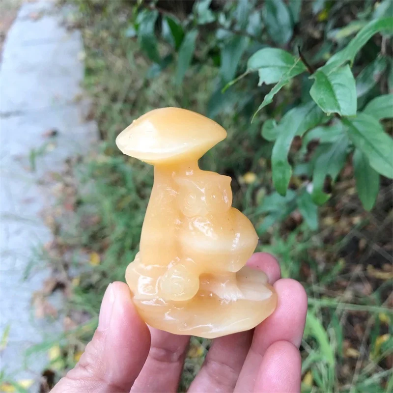 6cm Natural Yellow Calcite Crystals Mushroom Owl Carved Collectible Home Decoration Cartoon Nature Art Gift For Friends 1pcs