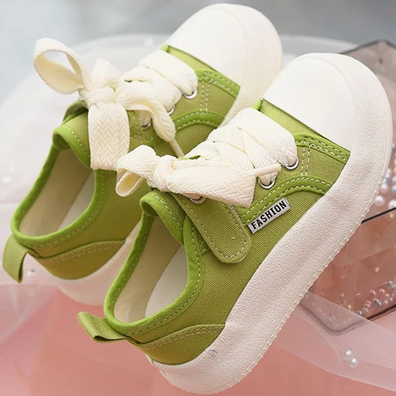 Filles chaussures en toile 2025 printemps et automne nouvelles chaussures pour enfants semelle souple chaussures décontractées antidérapantes élèves du primaire chaussures en tissu respirant baskets