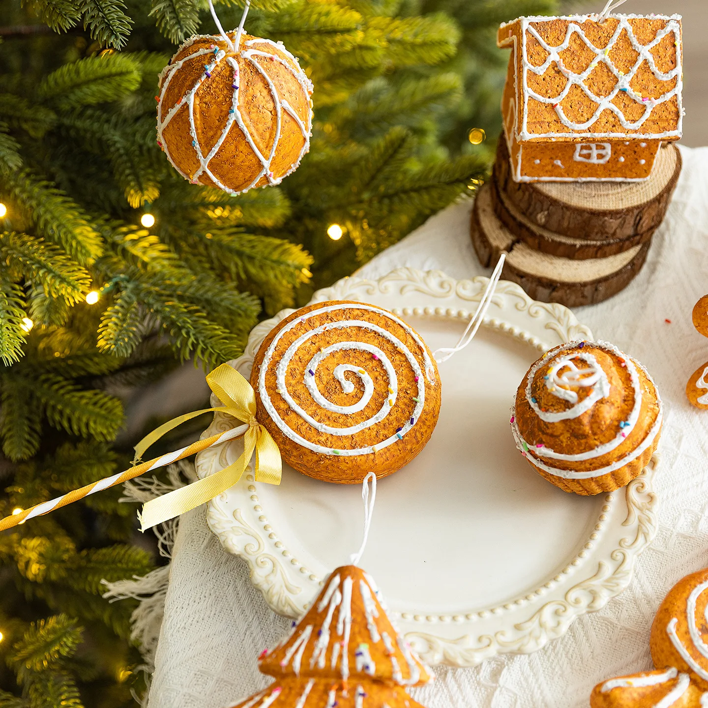 Frauen Weihnachten Schaum Kugeln Lebkuchenmann Süßigkeiten Anhänger INS Lebkuchen Haus Fenster Dekorationen Weihnachtsbaum Dekorationen