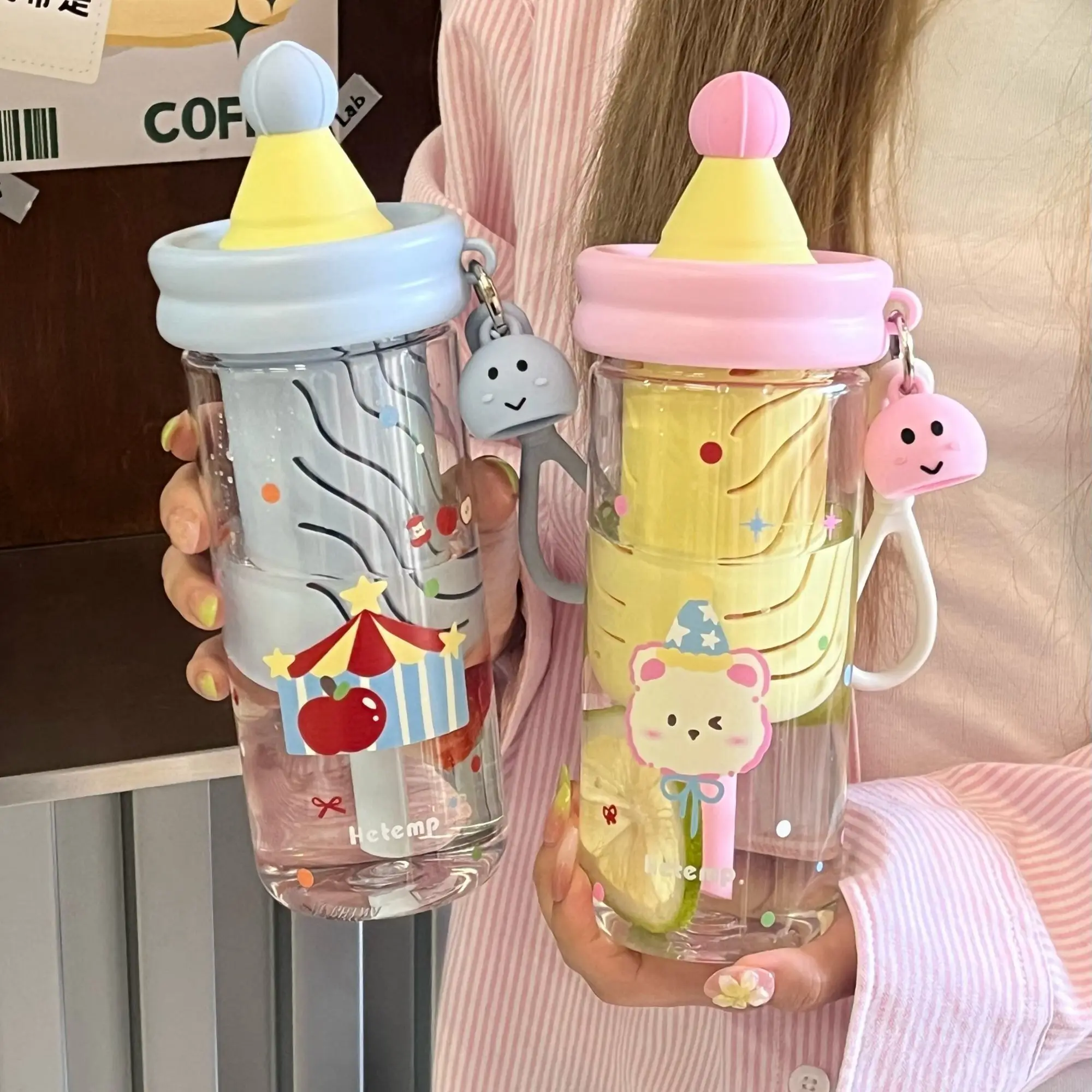 

1/7PCS Creative High-Capacity Straw Cup Food-Grade PC Material Suitable for Both Men and Women Stylish and Practical