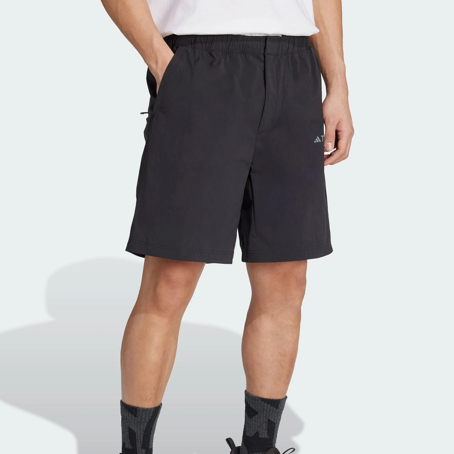 أديداس شورت MT DWR أصلي للرجال شورت رياضي خارجي JI5925