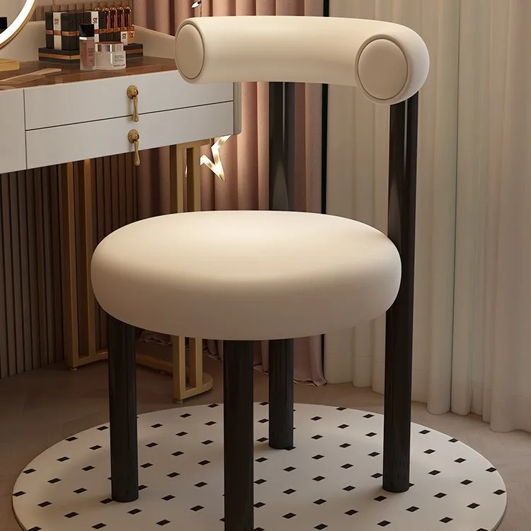 

Cream wind makeup stool simple bedroom makeup chair small lamb wool dresser